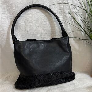 Marta Ponti Woven Italy Leather tote Satchel Shoulder Handbag Black
